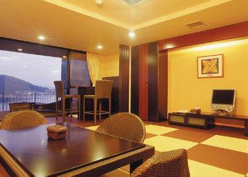 פוג'יקאוואגוצ'יקו Kaze No Terrace Kukuna Hotel מראה חיצוני תמונה